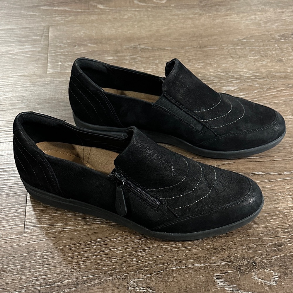 Clarks Women's Black Slip-On Loafers